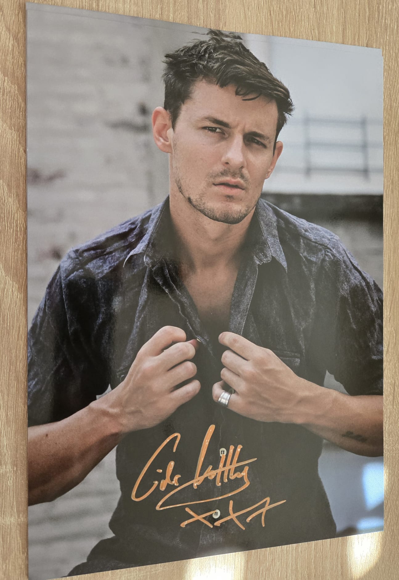 Autogramm von Giles Matthey