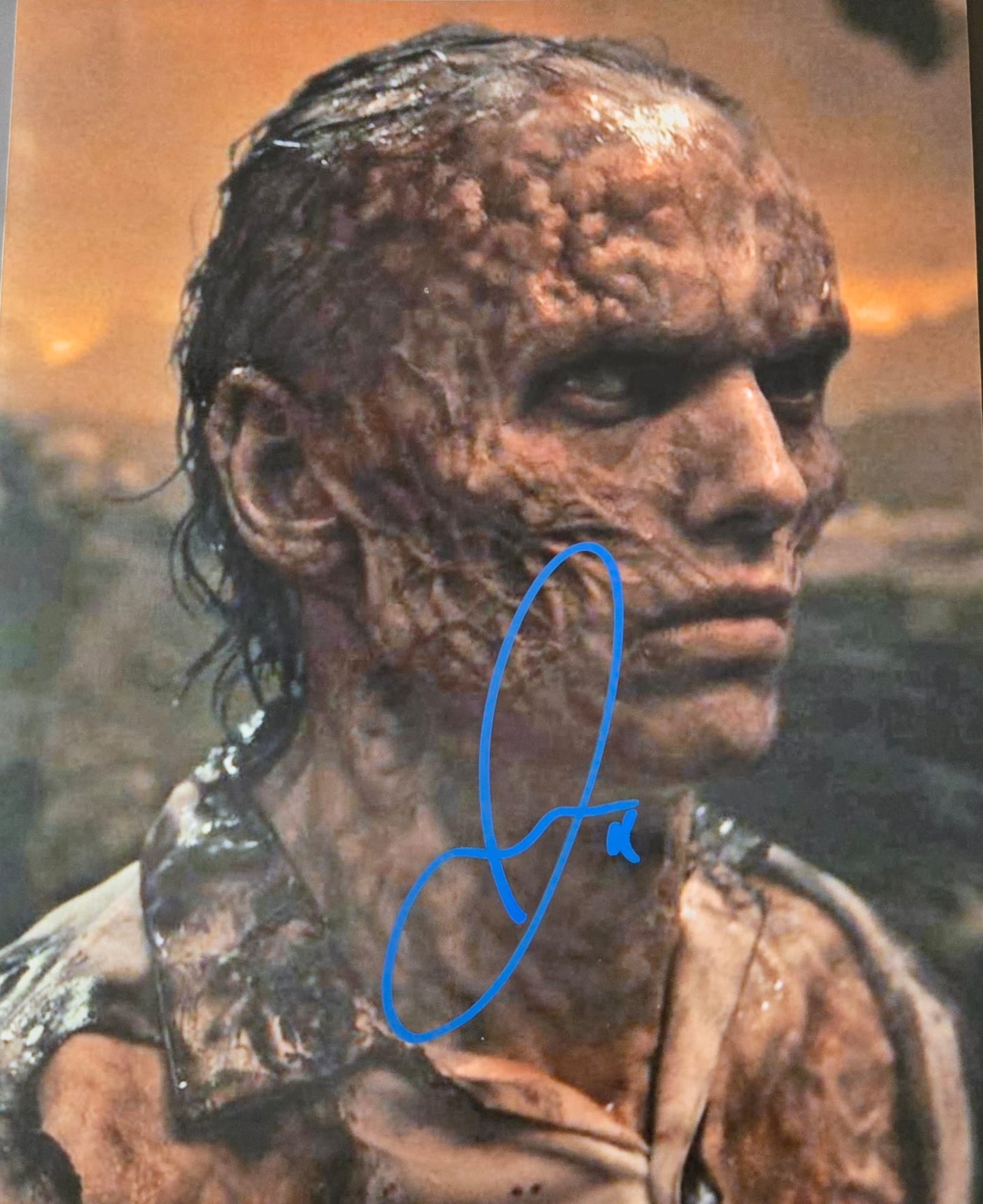 Autogramm von Jamie Campbell Bower