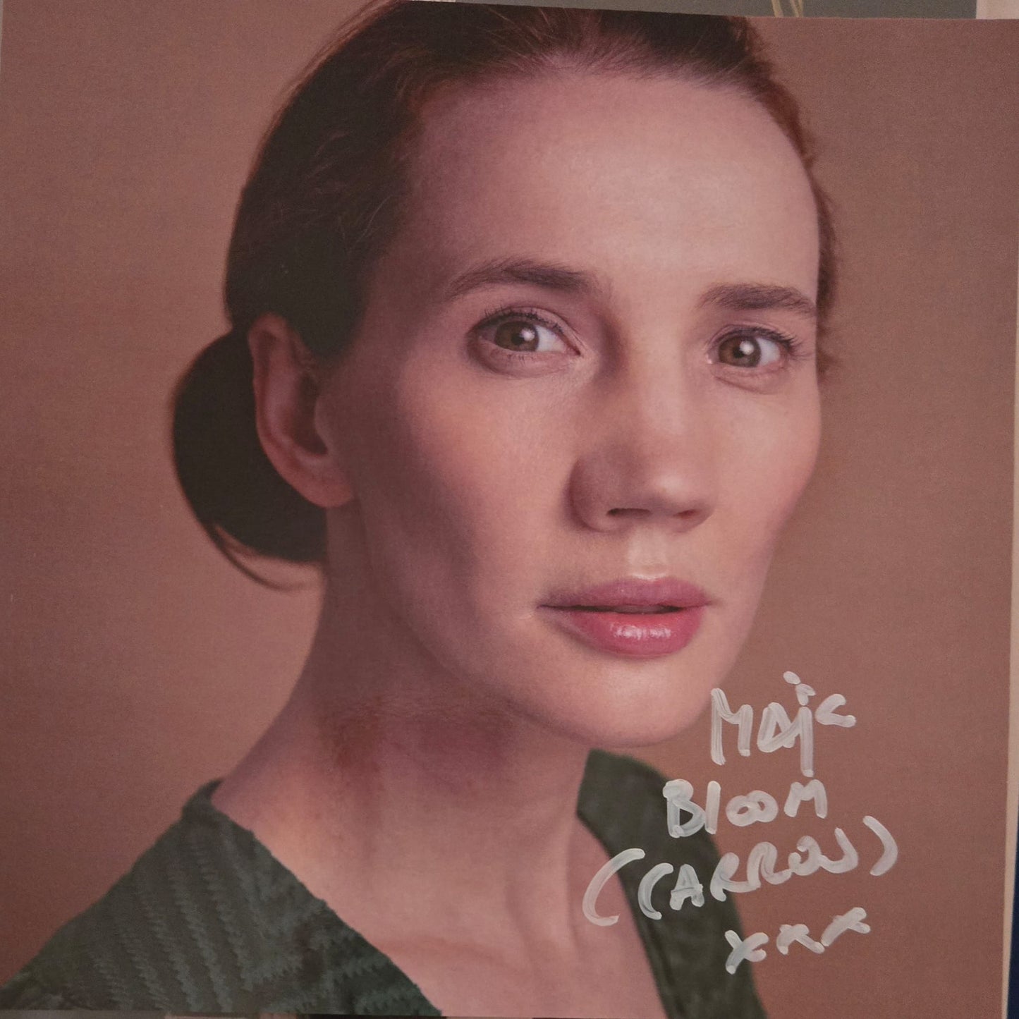 Autogramm von Maja Bloom