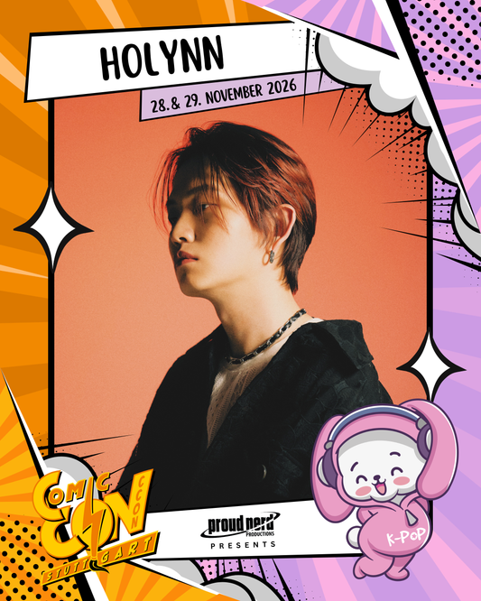 K-POP REVOLUTION @ CCON: HOLYNN
